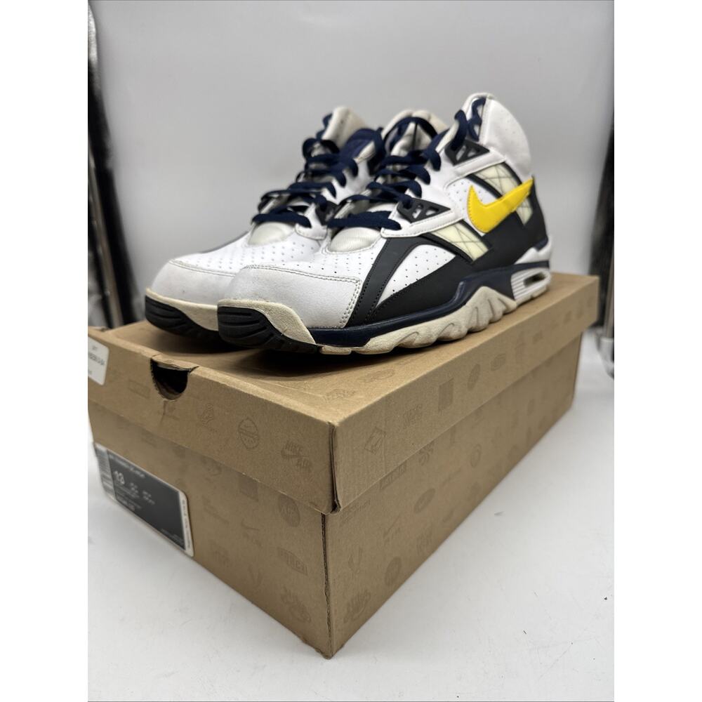 Nike Air Trainer SC High Michigan Navy Blue Yellow White 302346-110 Mens Size 13